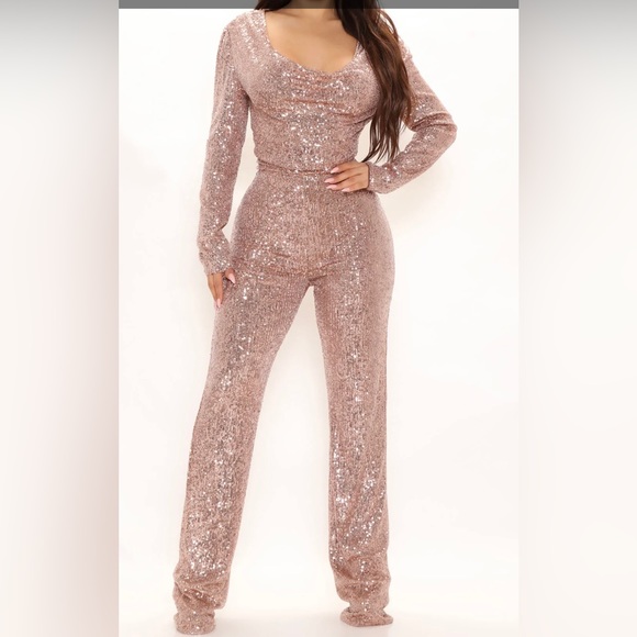 Fashion Nova Pants - Fashion Nova High Class Sequin Jumpsuit NWT Size Large